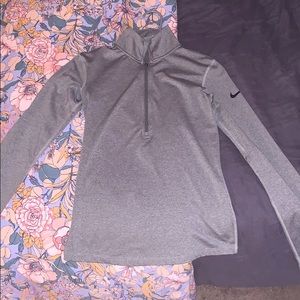 nike pullover